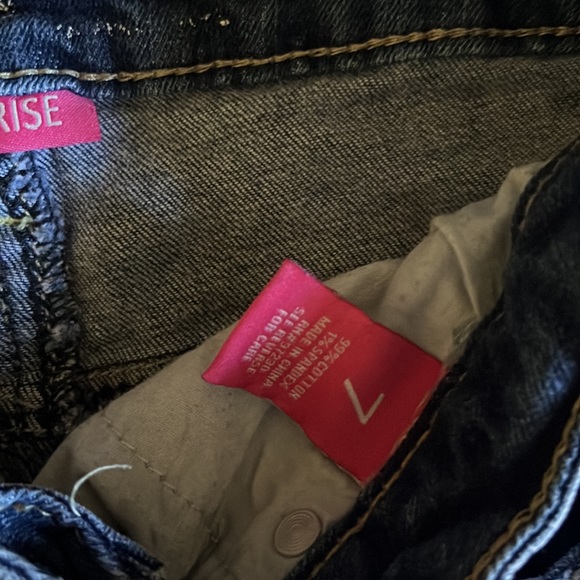 Size 7 - Picture 3 of 3